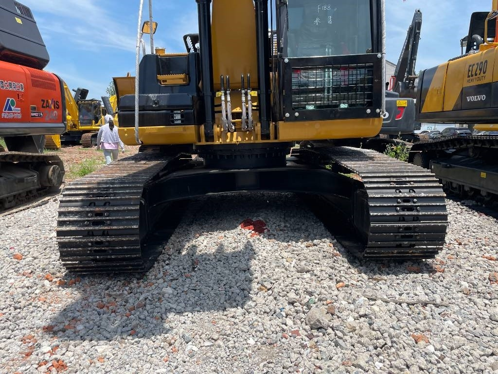 CAT 323D2  - Гусеничный экскаватор: фото 3 CAT 323D2  - Гусеничный экскаватор: фото 3