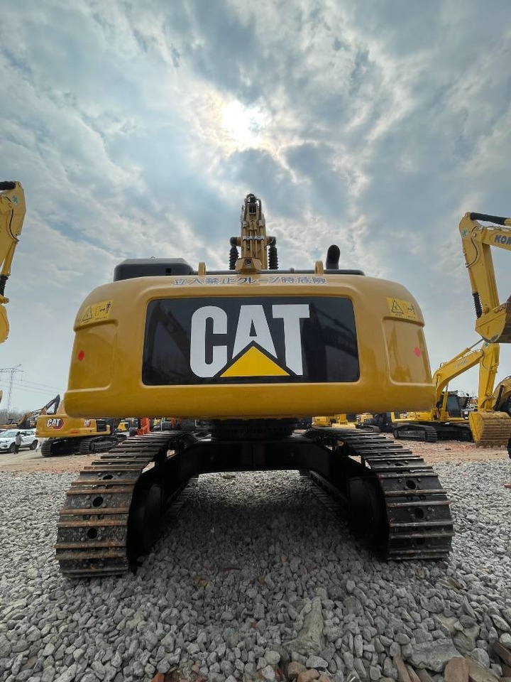 CAT 340 - Гусеничный экскаватор: фото 4 CAT 340 - Гусеничный экскаватор: фото 4