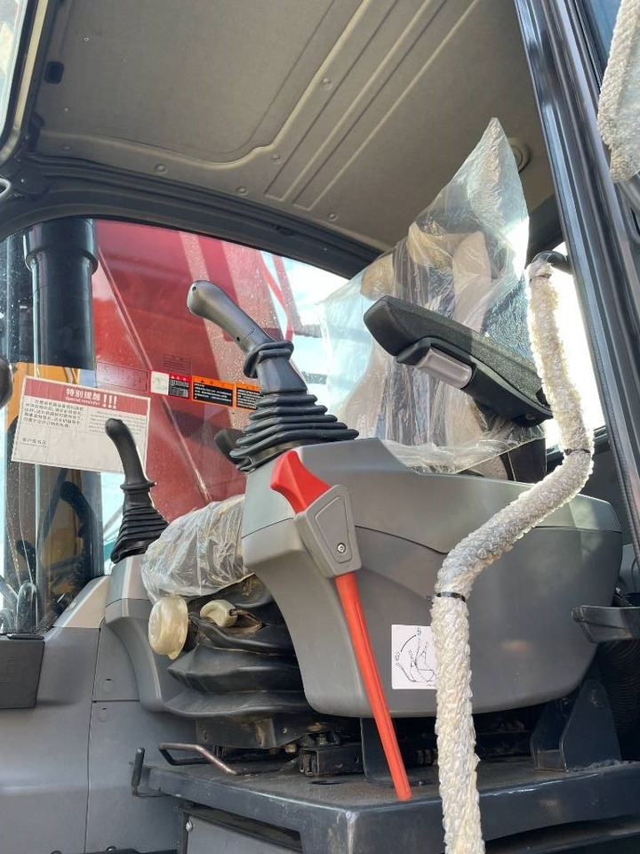 Doosan DX 225 LCA - Гусеничный экскаватор: фото 3 Doosan DX 225 LCA - Гусеничный экскаватор: фото 3