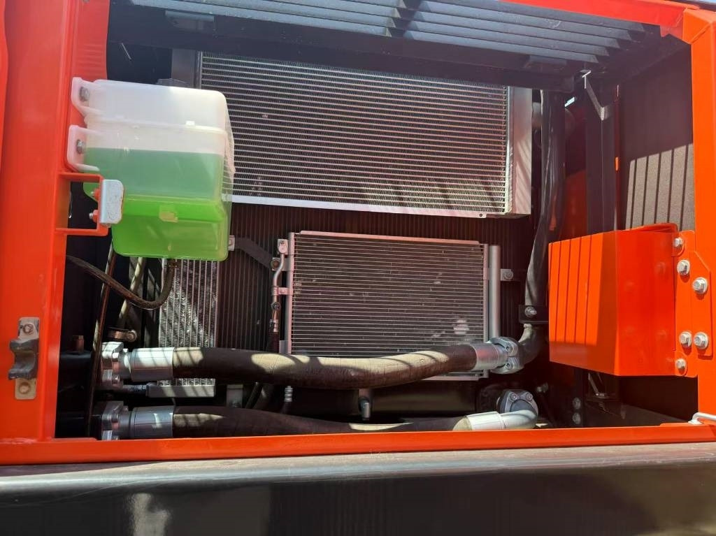 Doosan DX 340  - Гусеничный экскаватор: фото 5 Doosan DX 340  - Гусеничный экскаватор: фото 5