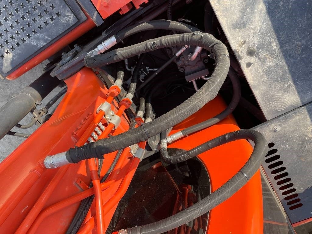 Doosan DX225LCA - Гусеничный экскаватор: фото 5 Doosan DX225LCA - Гусеничный экскаватор: фото 5