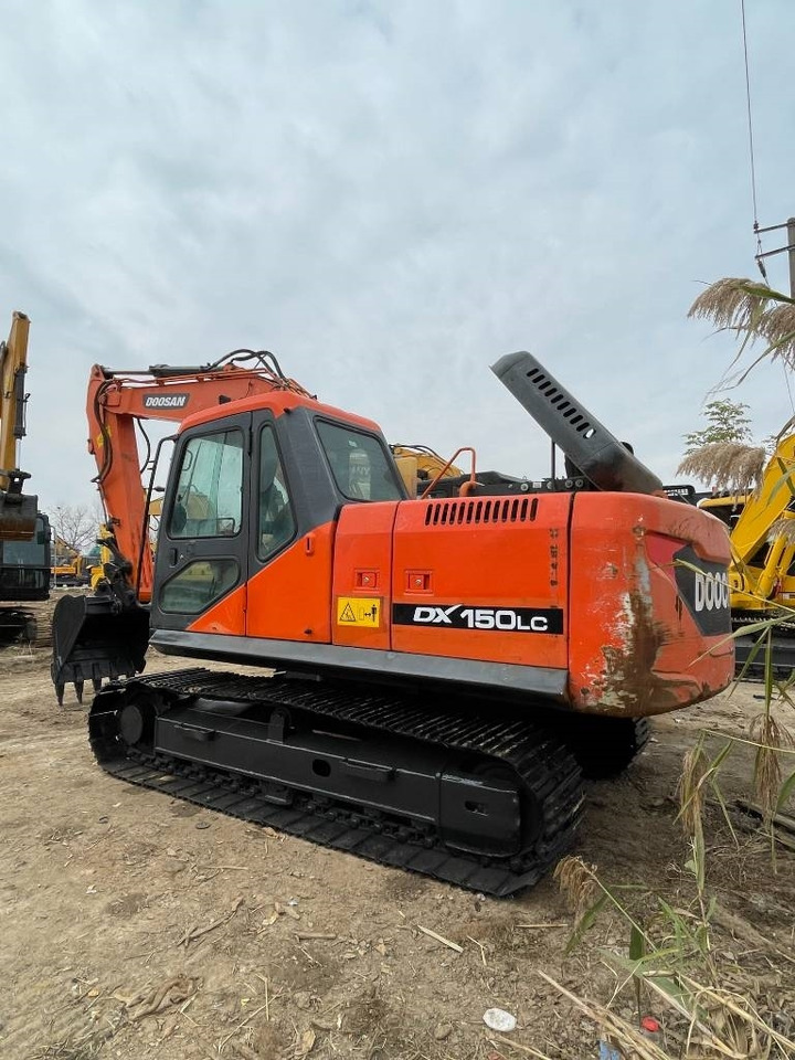 Doosan dx150  - Гусеничный экскаватор: фото 2 Doosan dx150  - Гусеничный экскаватор: фото 2