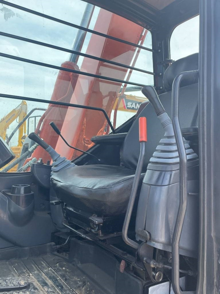 Hitachi ZX 70 - Мини-экскаватор: фото 5 Hitachi ZX 70 - Мини-экскаватор: фото 5