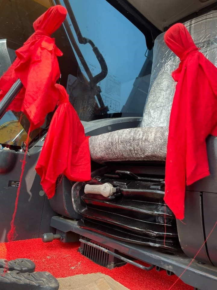 Hyundai 225LC-9S  - Гусеничный экскаватор: фото 5 Hyundai 225LC-9S  - Гусеничный экскаватор: фото 5