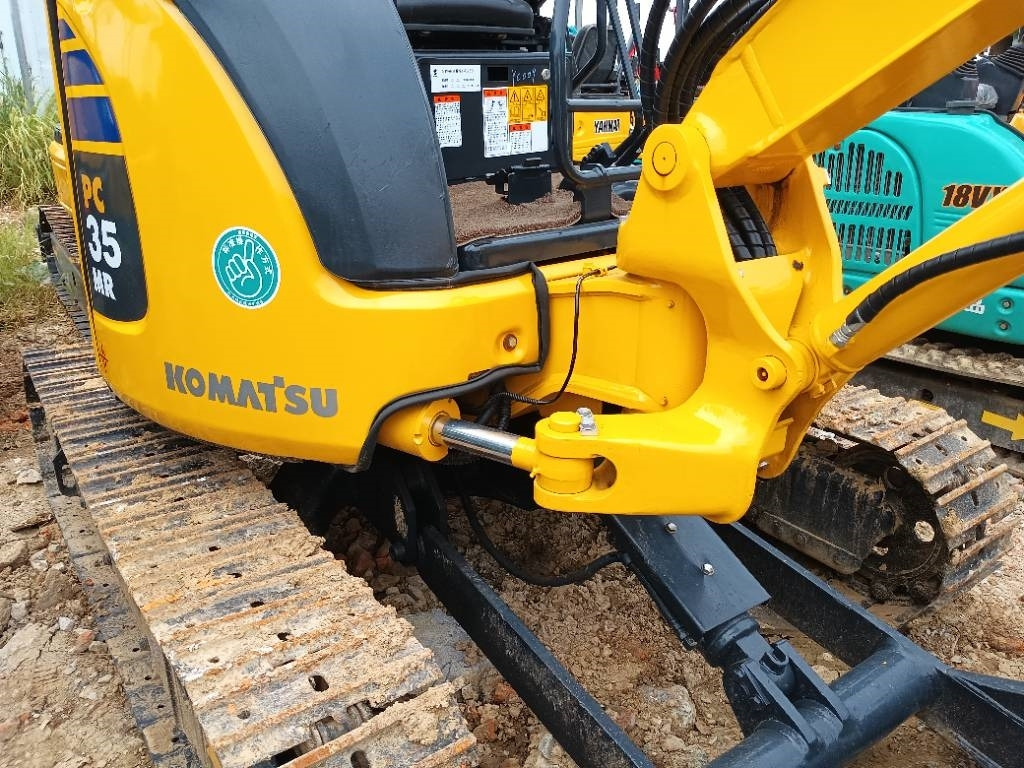 Komatsu PC 35 - Гусеничный экскаватор: фото 3 Komatsu PC 35 - Гусеничный экскаватор: фото 3