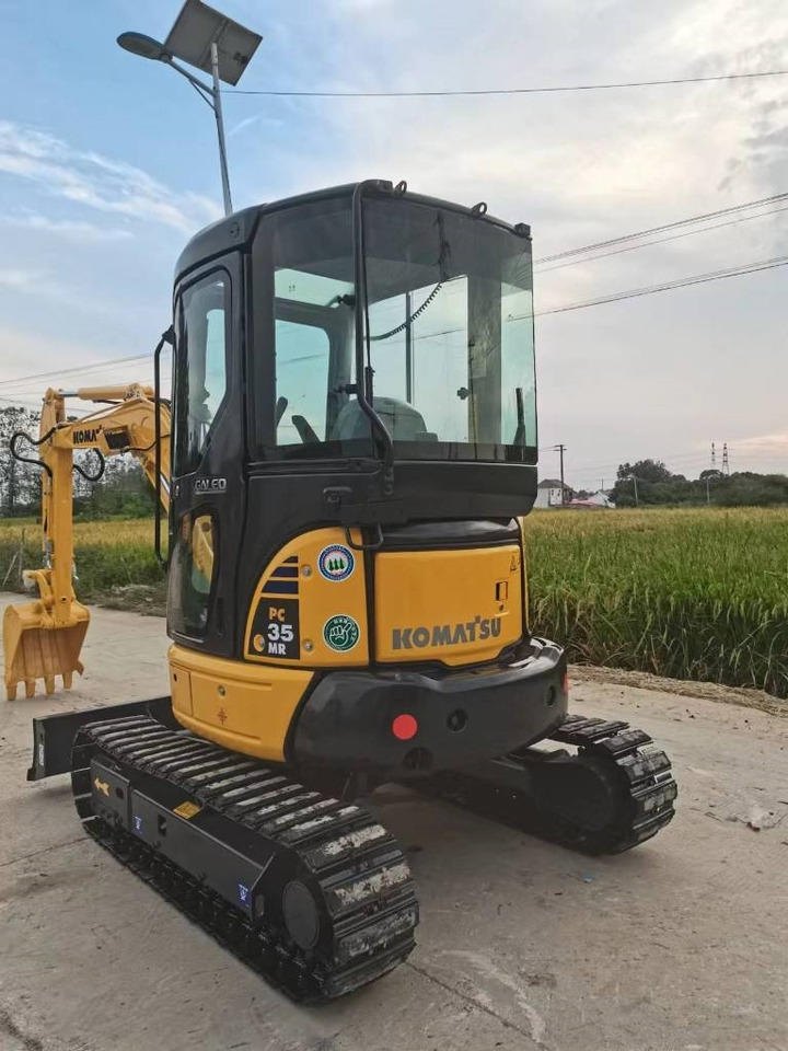 Komatsu PC 35 - Мини-экскаватор: фото 4 Komatsu PC 35 - Мини-экскаватор: фото 4