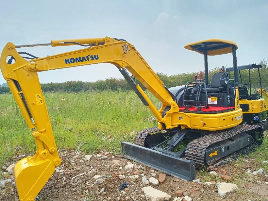Komatsu PC 40 - Гусеничный экскаватор: фото 3 Komatsu PC 40 - Гусеничный экскаватор: фото 3