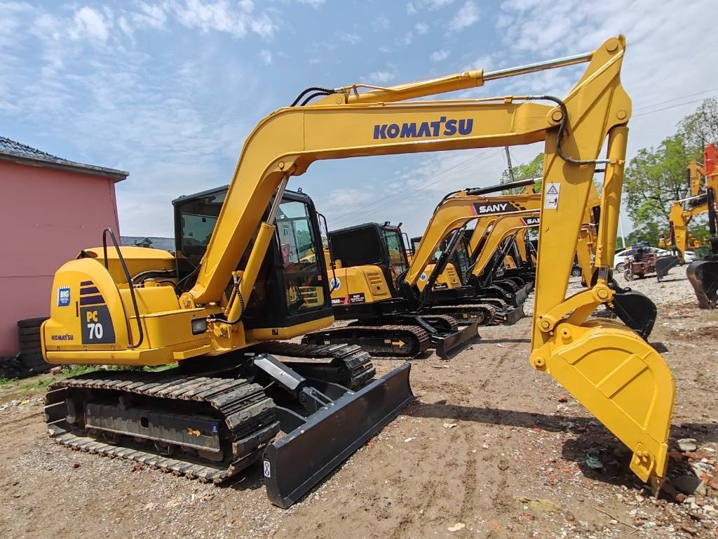 Komatsu PC 70 - Мини-экскаватор: фото 1 Komatsu PC 70 - Мини-экскаватор: фото 1