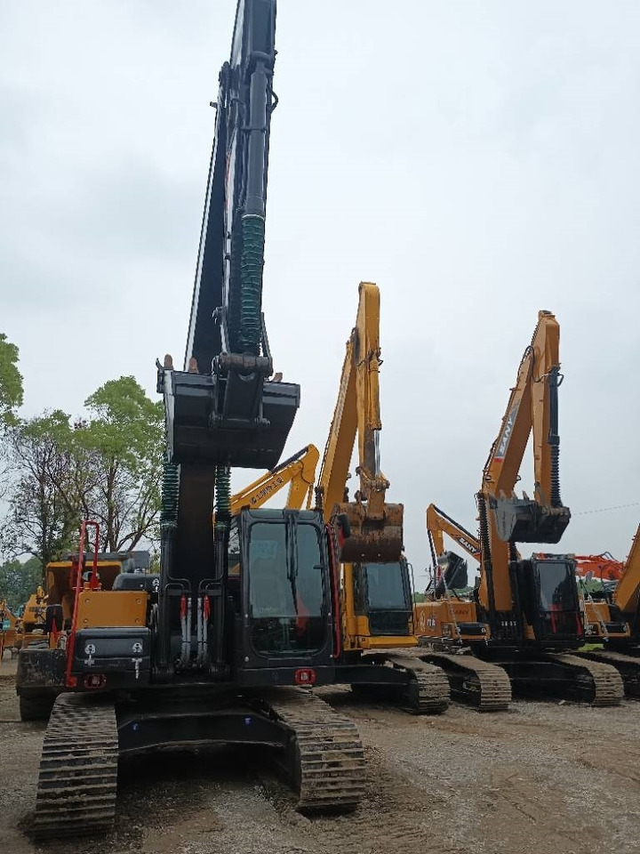 Volvo EC 210 - Гусеничный экскаватор: фото 5 Volvo EC 210 - Гусеничный экскаватор: фото 5