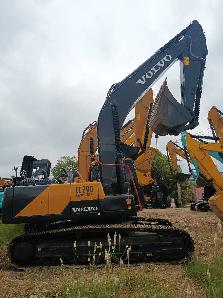 Volvo EC 290 - Гусеничный экскаватор: фото 1 Volvo EC 290 - Гусеничный экскаватор: фото 1