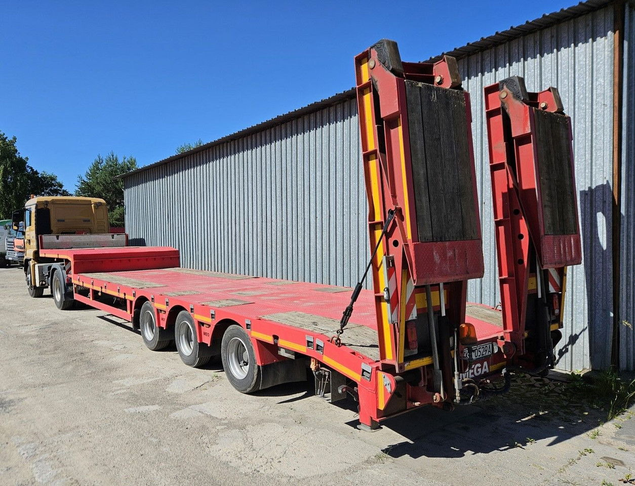 Mega Mega MNN 3 Axles - Lift Axle MNN 3 Axles - Lift Axle - Низкорамный полуприцеп: фото 2 Mega Mega MNN 3 Axles - Lift Axle MNN 3 Axles - Lift Axle - Низкорамный полуприцеп: фото 2