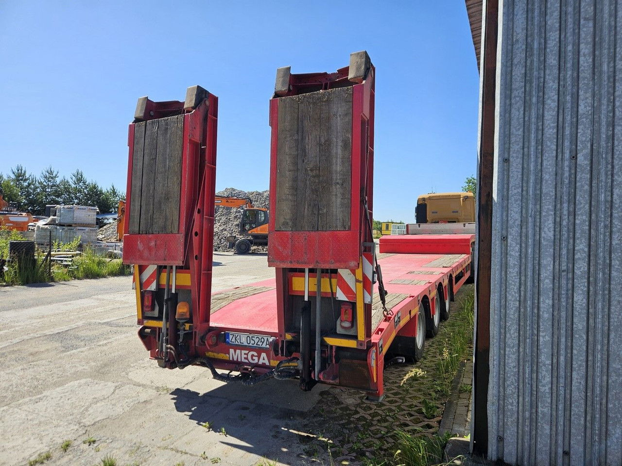 Mega Mega MNN 3 Axles - Lift Axle MNN 3 Axles - Lift Axle - Низкорамный полуприцеп: фото 4 Mega Mega MNN 3 Axles - Lift Axle MNN 3 Axles - Lift Axle - Низкорамный полуприцеп: фото 4