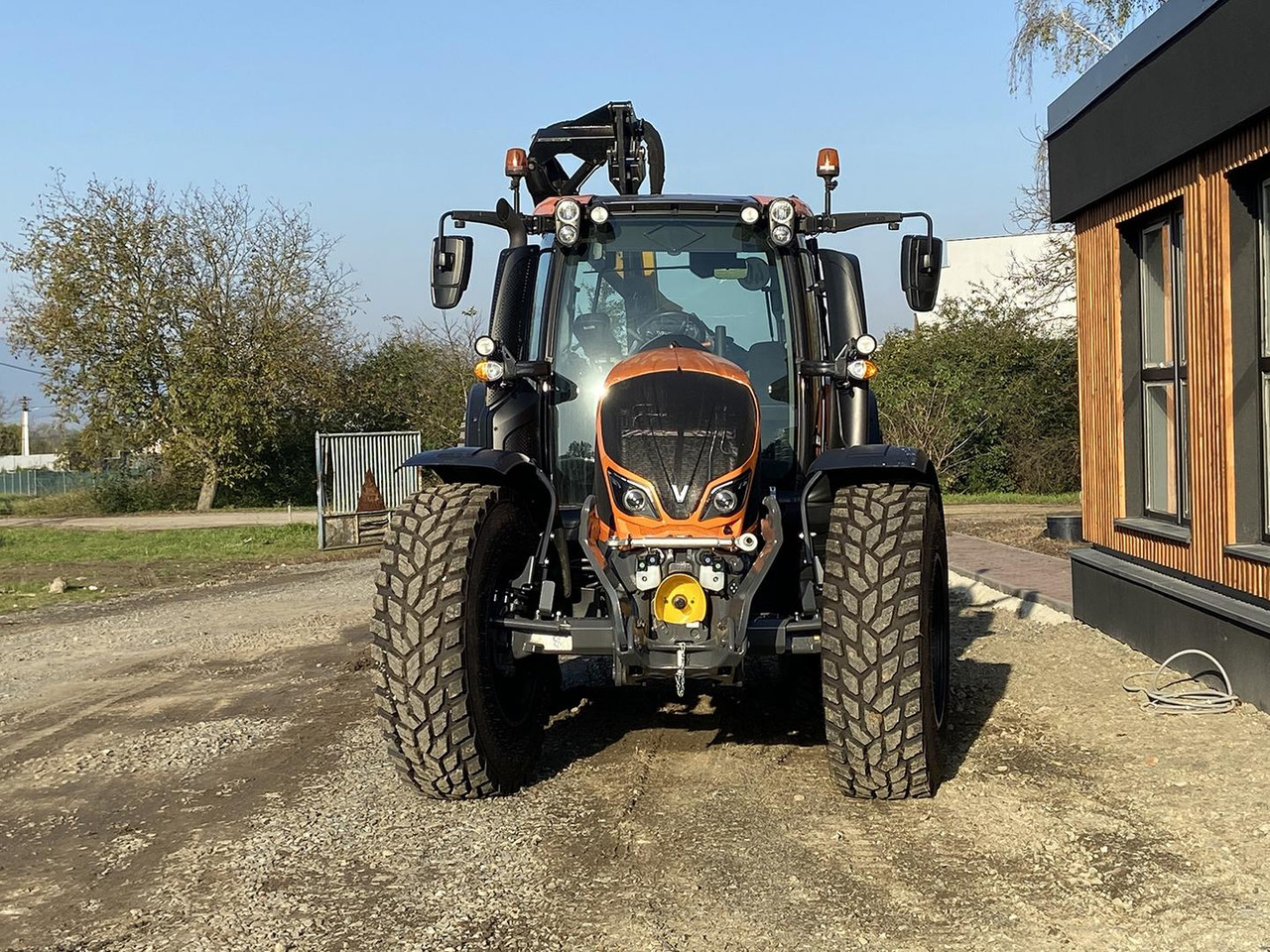 Valtra N, 49 AWI, 134 - Трактор: фото 4 Valtra N, 49 AWI, 134 - Трактор: фото 4
