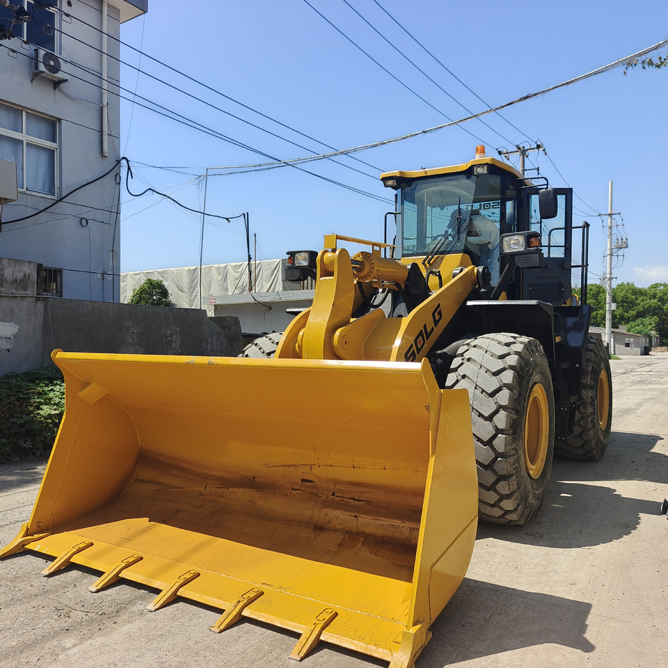 SDLG L956F - Колёсный погрузчик: фото 5 SDLG L956F - Колёсный погрузчик: фото 5