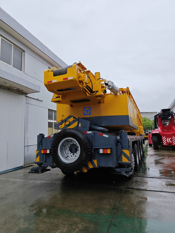 XCMG QY100K Used 100ton xcmg truck crane - Вседорожный кран: фото 3 XCMG QY100K Used 100ton xcmg truck crane - Вседорожный кран: фото 3