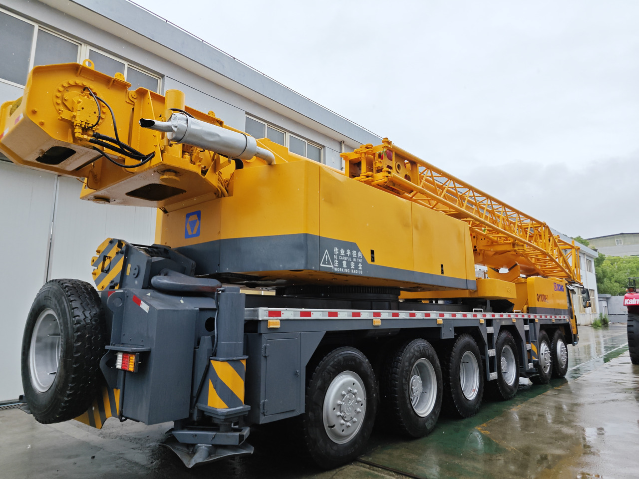 XCMG QY100K Used 100ton xcmg truck crane - Вседорожный кран: фото 4 XCMG QY100K Used 100ton xcmg truck crane - Вседорожный кран: фото 4