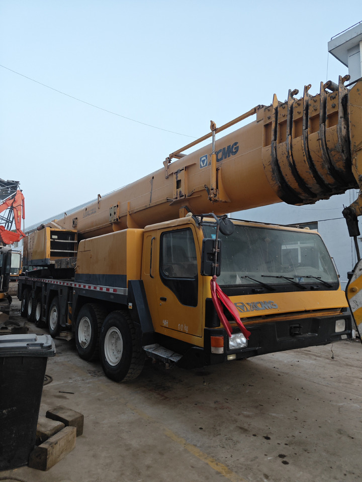 XCMG QY130K 130TON Truck crane - Мобильный кран: фото 1 XCMG QY130K 130TON Truck crane - Мобильный кран: фото 1