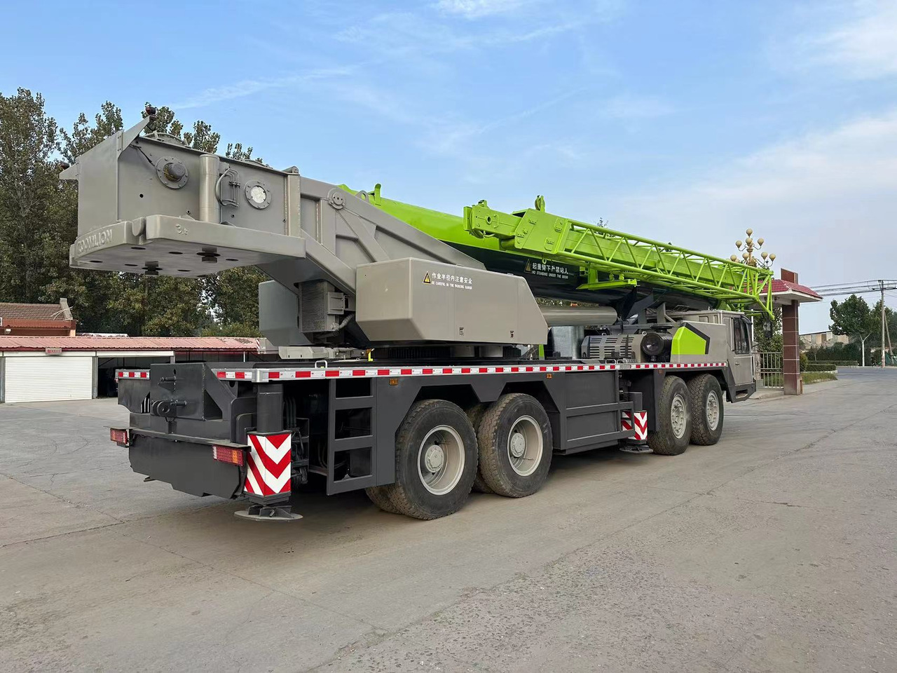 Zoomlion ZTC800V Used 80ton trcuk crane - Мобильный кран: фото 2 Zoomlion ZTC800V Used 80ton trcuk crane - Мобильный кран: фото 2