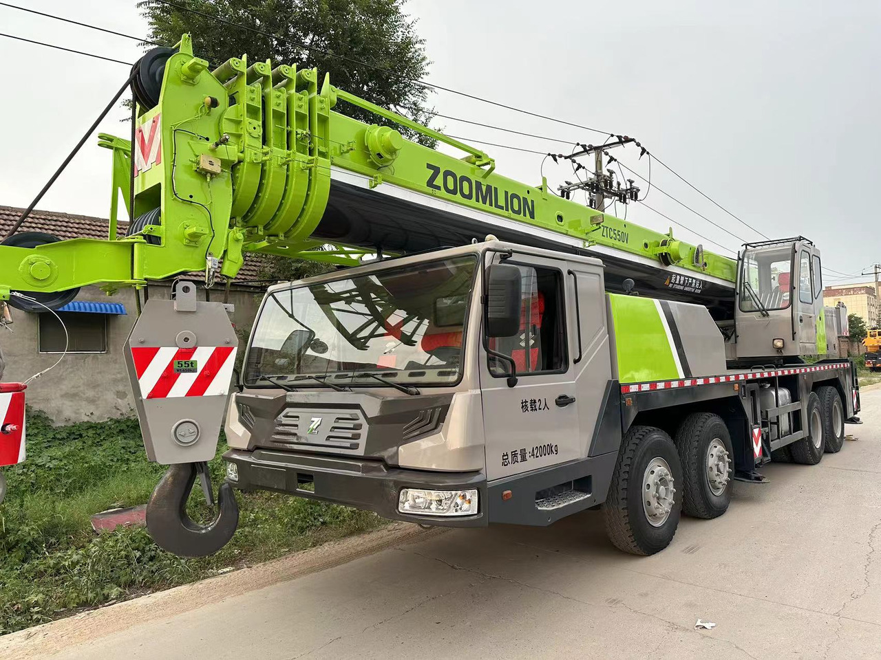 Zoomlion ztc550 used 55ton truck crane - Мобильный кран: фото 2 Zoomlion ztc550 used 55ton truck crane - Мобильный кран: фото 2