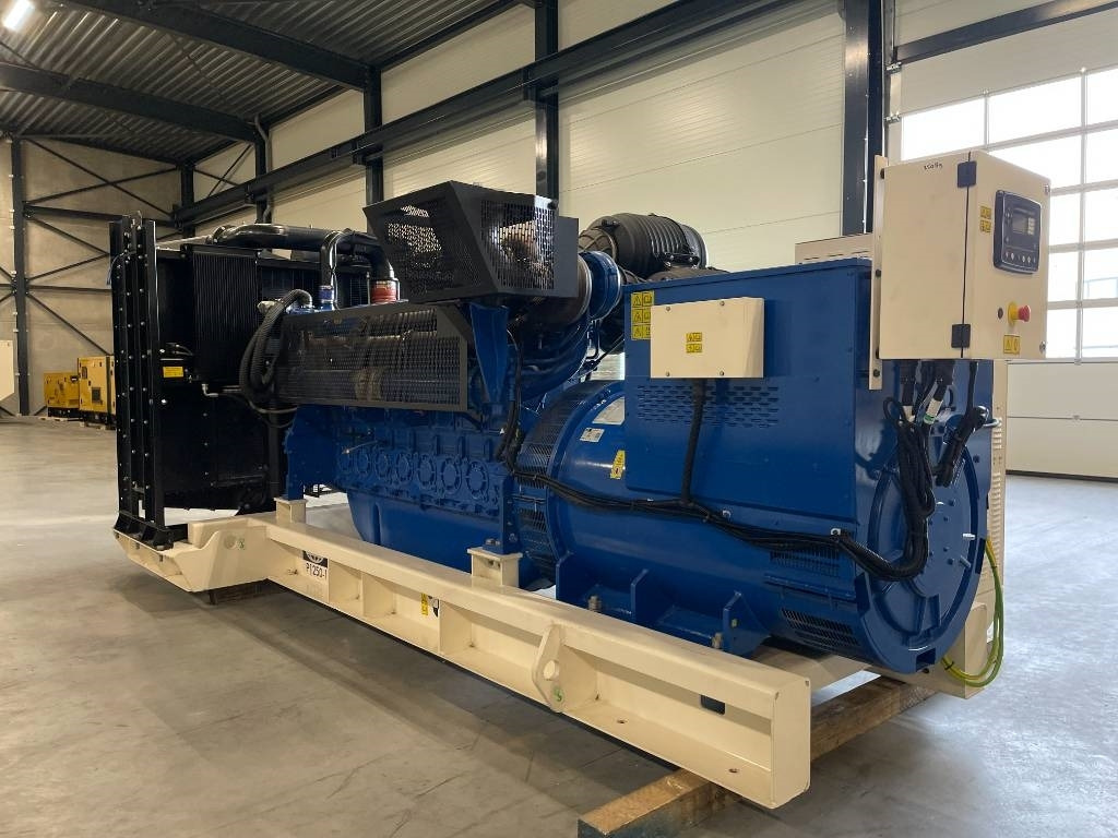 FG Wilson P1250-1 - 1250 kVA Surplus Genset - DPX-25089 - Электрогенератор: фото 3 FG Wilson P1250-1 - 1250 kVA Surplus Genset - DPX-25089 - Электрогенератор: фото 3