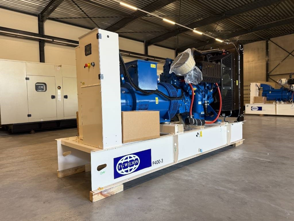 FG Wilson P400-3 - 400 kVA Open Genset - DPX-16017-O - Электрогенератор: фото 2 FG Wilson P400-3 - 400 kVA Open Genset - DPX-16017-O - Электрогенератор: фото 2