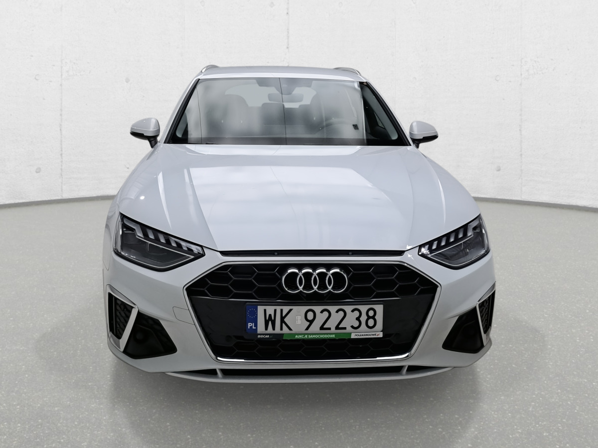 AUDI A4 KOMBI - Легковой автомобиль: фото 3 AUDI A4 KOMBI - Легковой автомобиль: фото 3