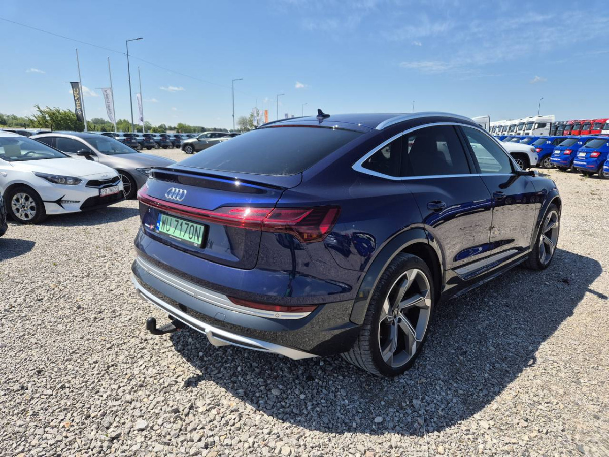 AUDI E-TRON S SPORTBACK SUV - Внедорожник: фото 4 AUDI E-TRON S SPORTBACK SUV - Внедорожник: фото 4