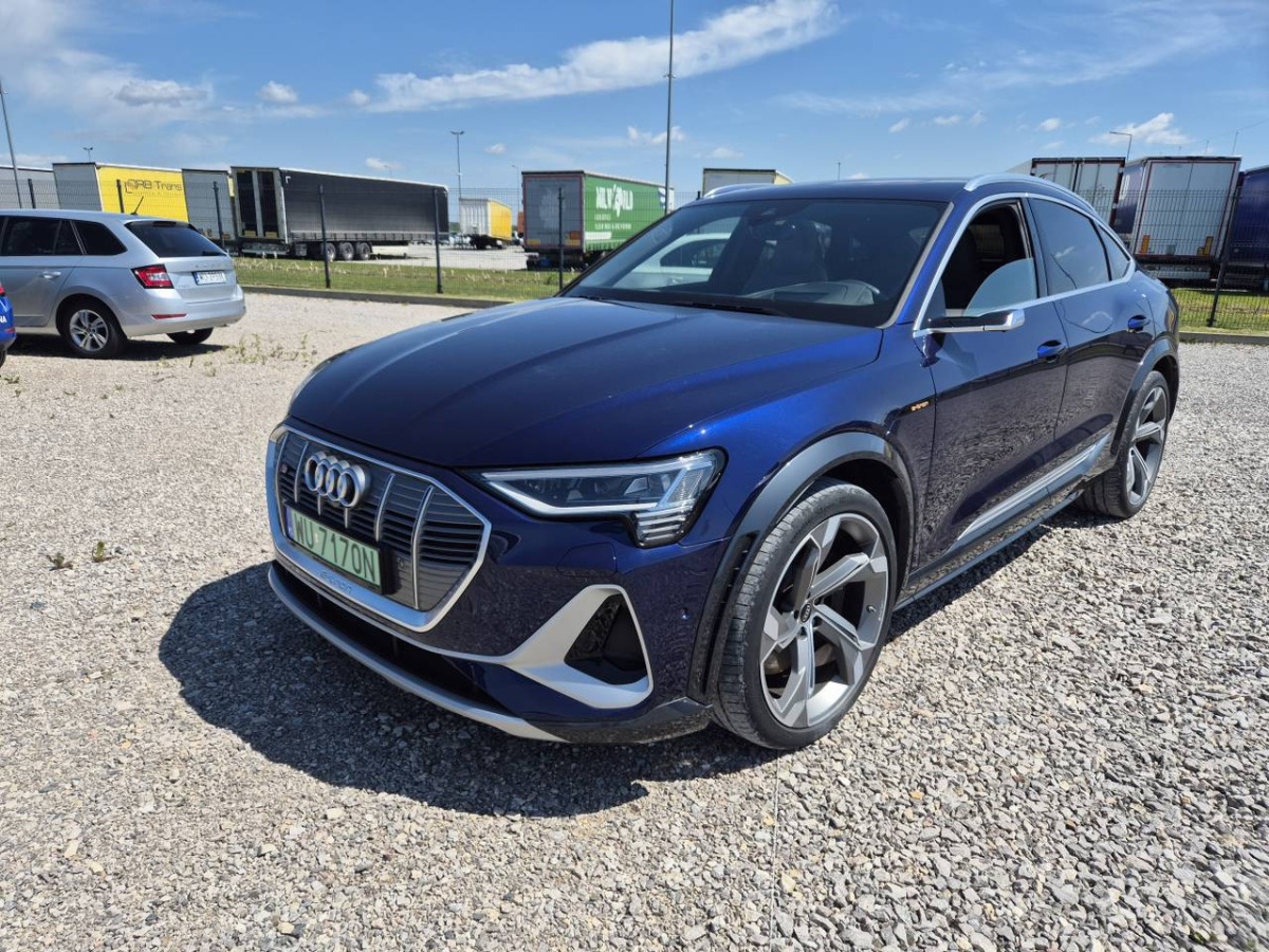 AUDI E-TRON S SPORTBACK SUV - Внедорожник: фото 3 AUDI E-TRON S SPORTBACK SUV - Внедорожник: фото 3
