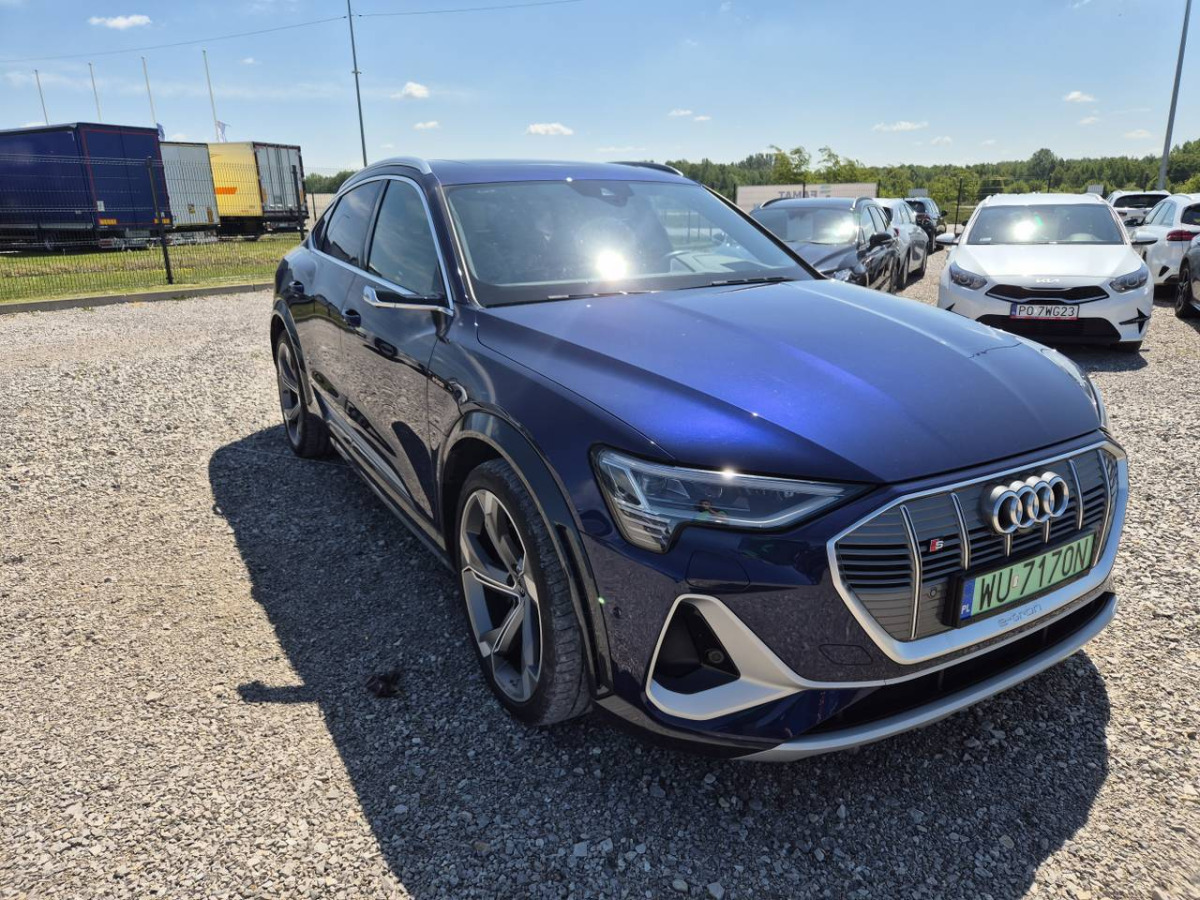 AUDI E-TRON S SPORTBACK SUV - Внедорожник: фото 1 AUDI E-TRON S SPORTBACK SUV - Внедорожник: фото 1