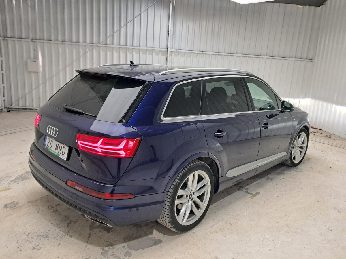 AUDI Q7 SUV - Внедорожник: фото 3 AUDI Q7 SUV - Внедорожник: фото 3
