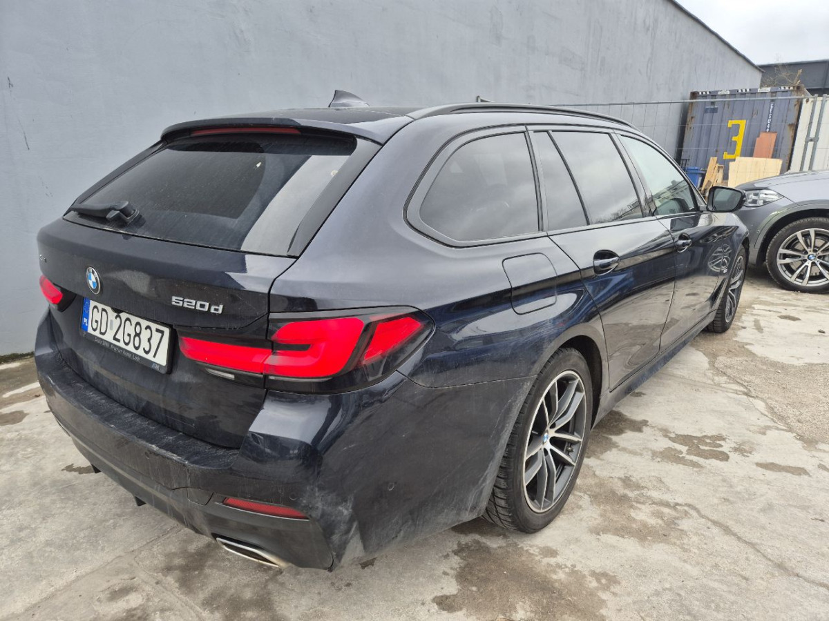BMW 520d xDrive mHEV M Sport KOMBI - Легковой автомобиль: фото 3 BMW 520d xDrive mHEV M Sport KOMBI - Легковой автомобиль: фото 3