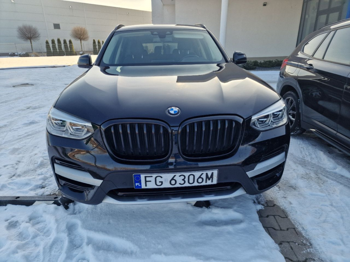 BMW X3 xDrive30e xLine SUV - Внедорожник: фото 5 BMW X3 xDrive30e xLine SUV - Внедорожник: фото 5