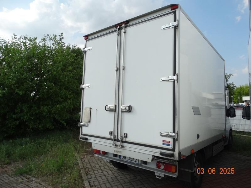FIAT DUCATO CHŁODNIA/IZOTERMA - Фургон-рефрижератор: фото 4 FIAT DUCATO CHŁODNIA/IZOTERMA - Фургон-рефрижератор: фото 4