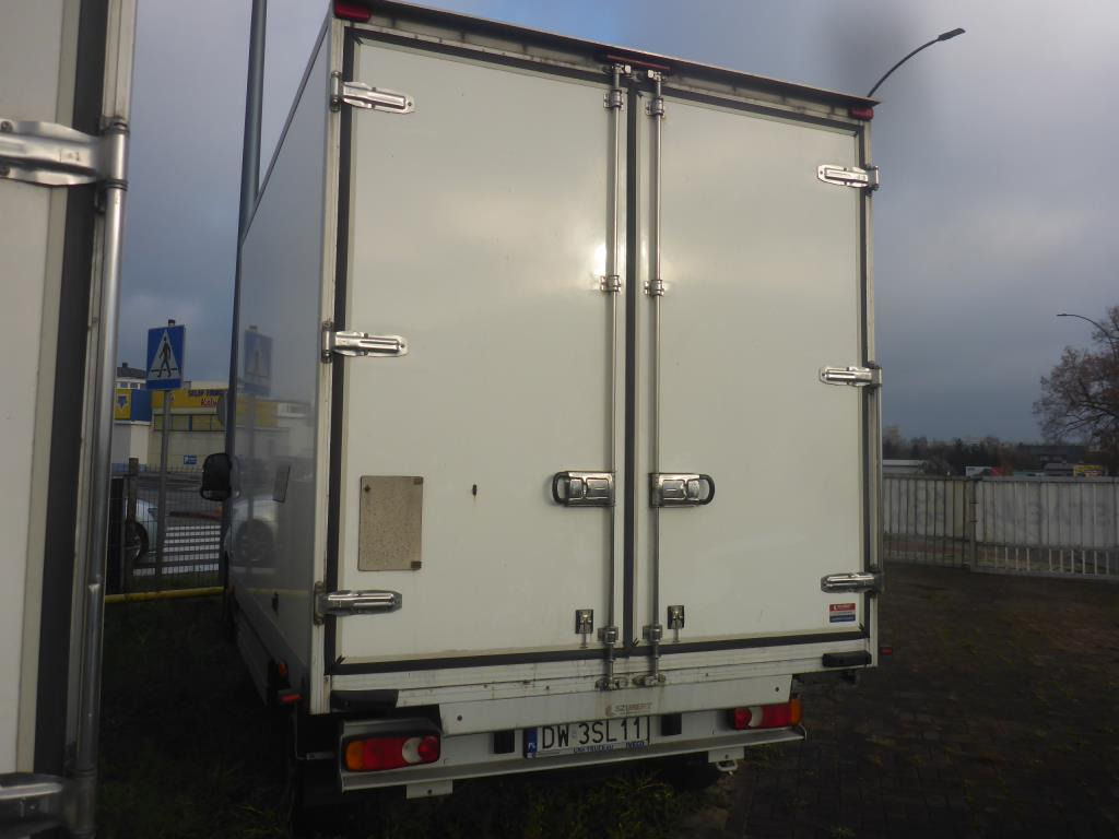 FIAT DUCATO CHŁODNIA/IZOTERMA - Фургон-рефрижератор: фото 4 FIAT DUCATO CHŁODNIA/IZOTERMA - Фургон-рефрижератор: фото 4