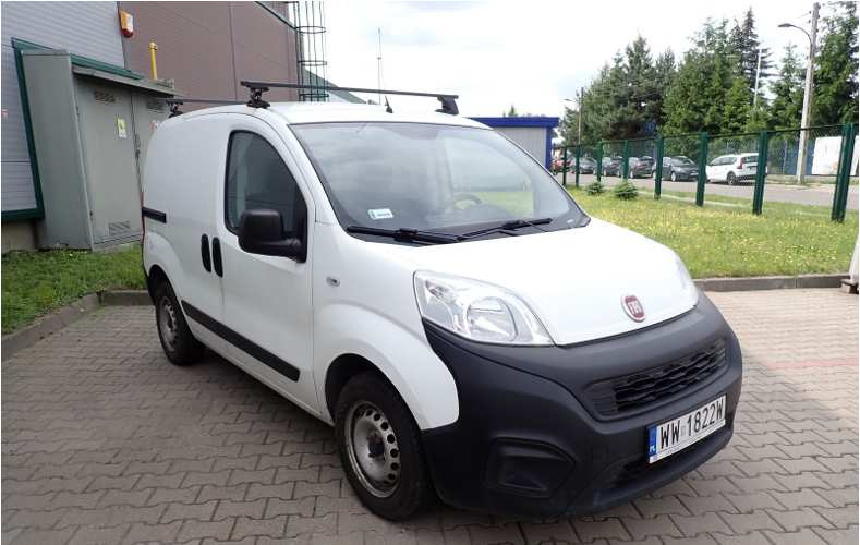 FIAT FIORINO FURGON BLASZAK - Цельнометаллический фургон: фото 1 FIAT FIORINO FURGON BLASZAK - Цельнометаллический фургон: фото 1