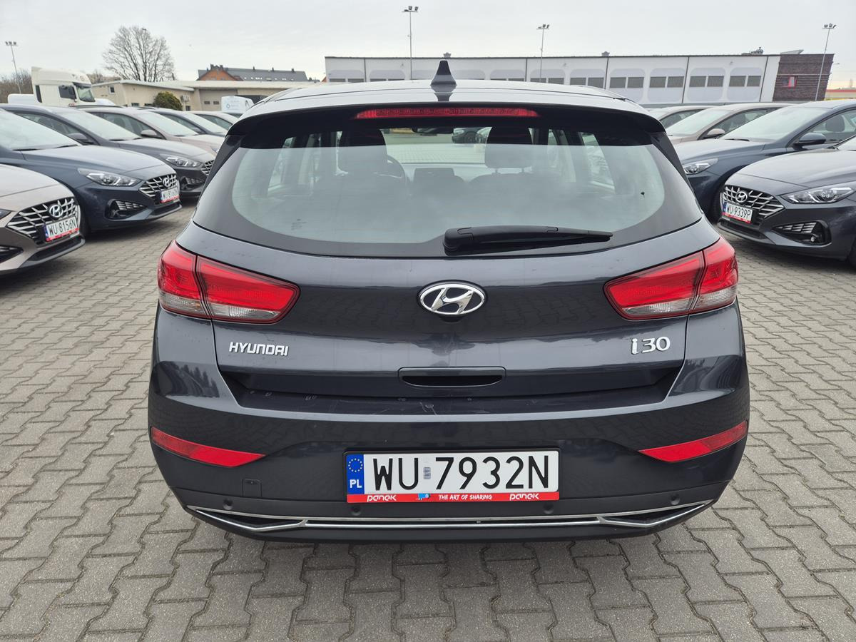 HYUNDAI I30 HATCHBACK - Хэтчбек: фото 5 HYUNDAI I30 HATCHBACK - Хэтчбек: фото 5