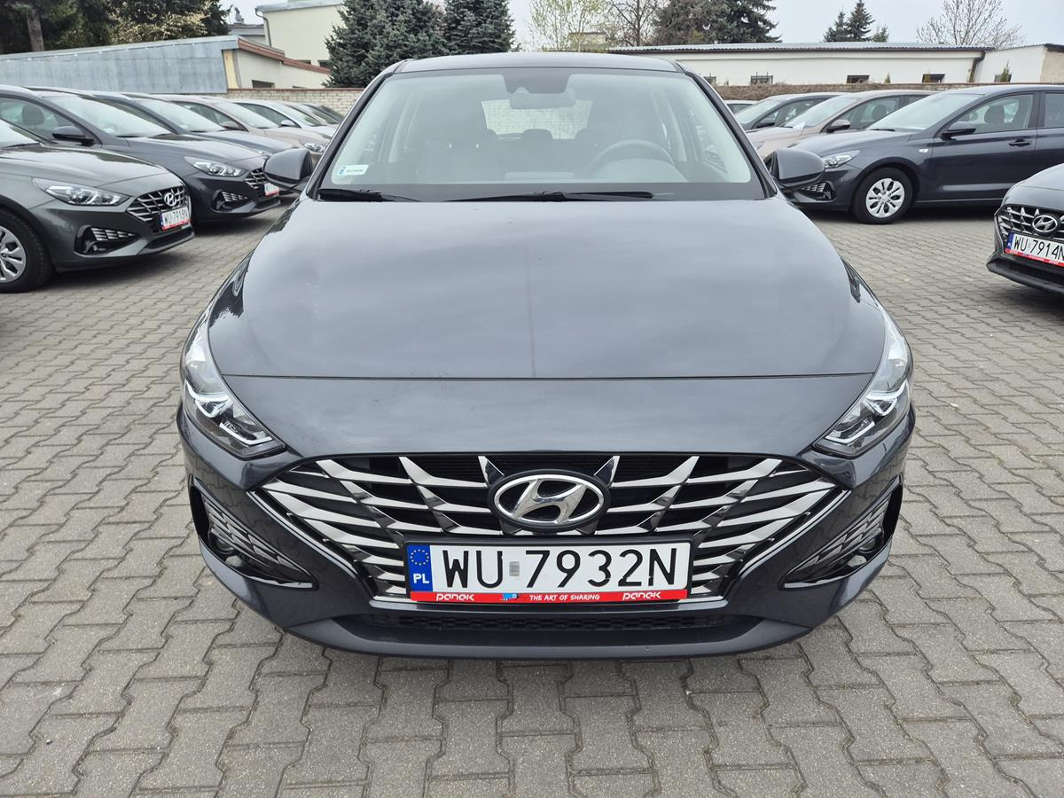 HYUNDAI I30 HATCHBACK - Хэтчбек: фото 3 HYUNDAI I30 HATCHBACK - Хэтчбек: фото 3