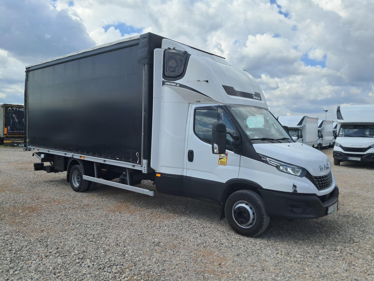 IVECO 70C18 PLANDEKA Z WINDĄ - Тентованный фургон: фото 1 IVECO 70C18 PLANDEKA Z WINDĄ - Тентованный фургон: фото 1