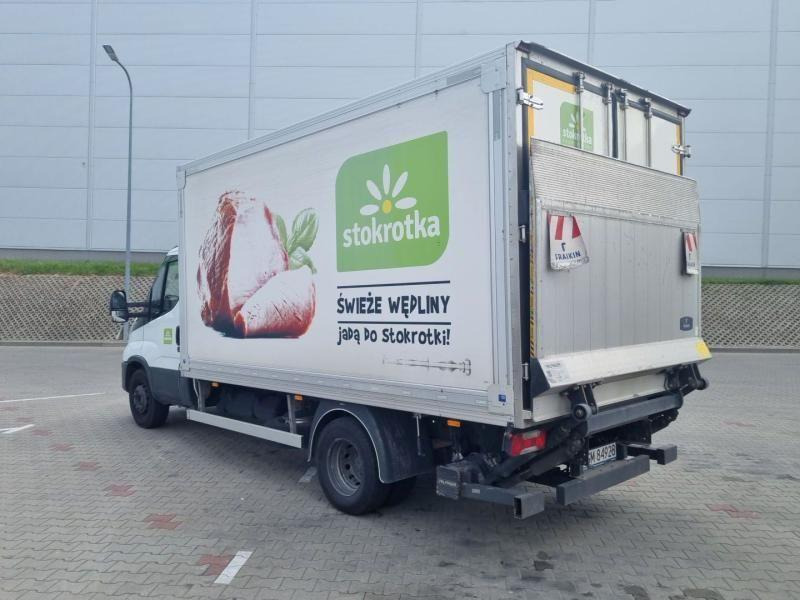 IVECO DAILY CHŁODNIA/IZOTERMA - Фургон-рефрижератор: фото 3 IVECO DAILY CHŁODNIA/IZOTERMA - Фургон-рефрижератор: фото 3