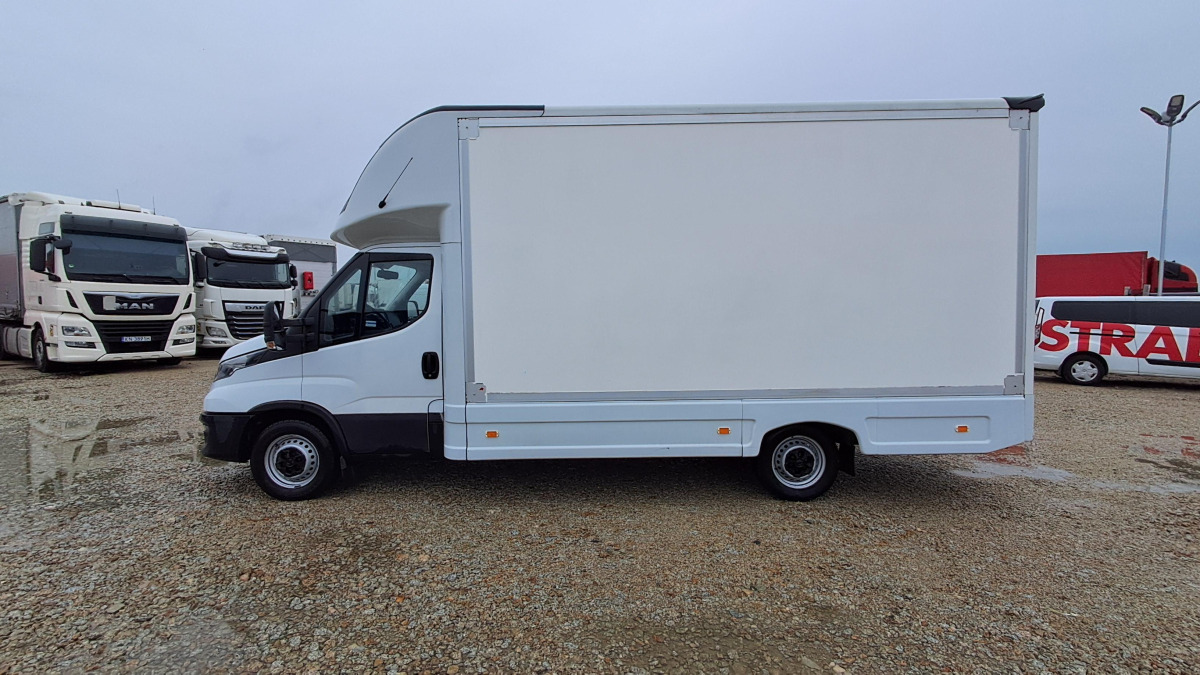 IVECO DAILY KONTENER - Фургон с закрытым кузовом: фото 4 IVECO DAILY KONTENER - Фургон с закрытым кузовом: фото 4