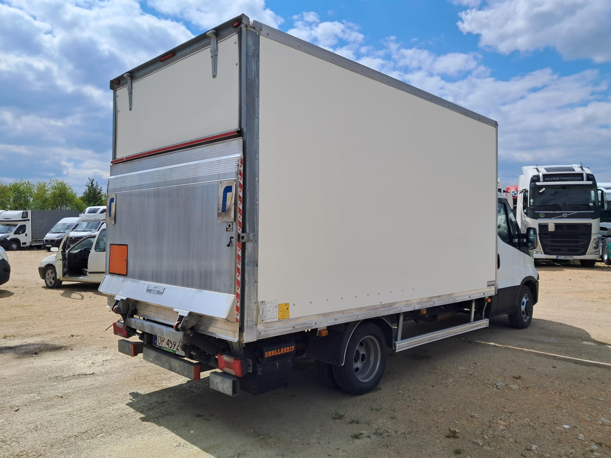 IVECO DAILY KONTENER Z WINDĄ - Фургон с закрытым кузовом: фото 4 IVECO DAILY KONTENER Z WINDĄ - Фургон с закрытым кузовом: фото 4