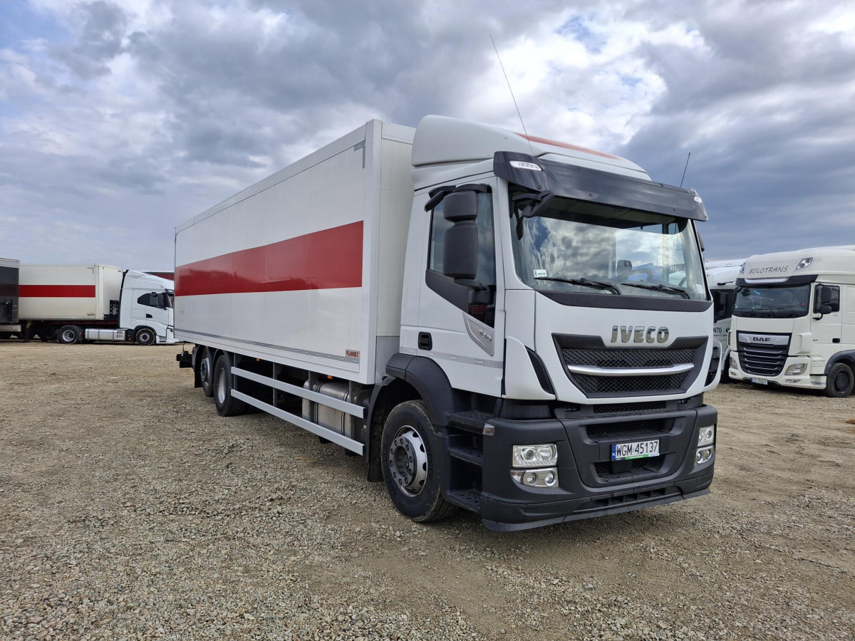 IVECO STRALIS KONTENER Z WINDĄ - Грузовик с закрытым кузовом: фото 1 IVECO STRALIS KONTENER Z WINDĄ - Грузовик с закрытым кузовом: фото 1