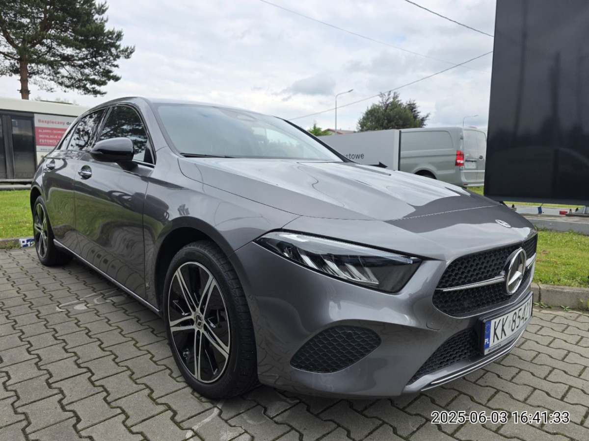 Хэтчбек MERCEDES BENZ A 250 E HATCHBACK: фото 1