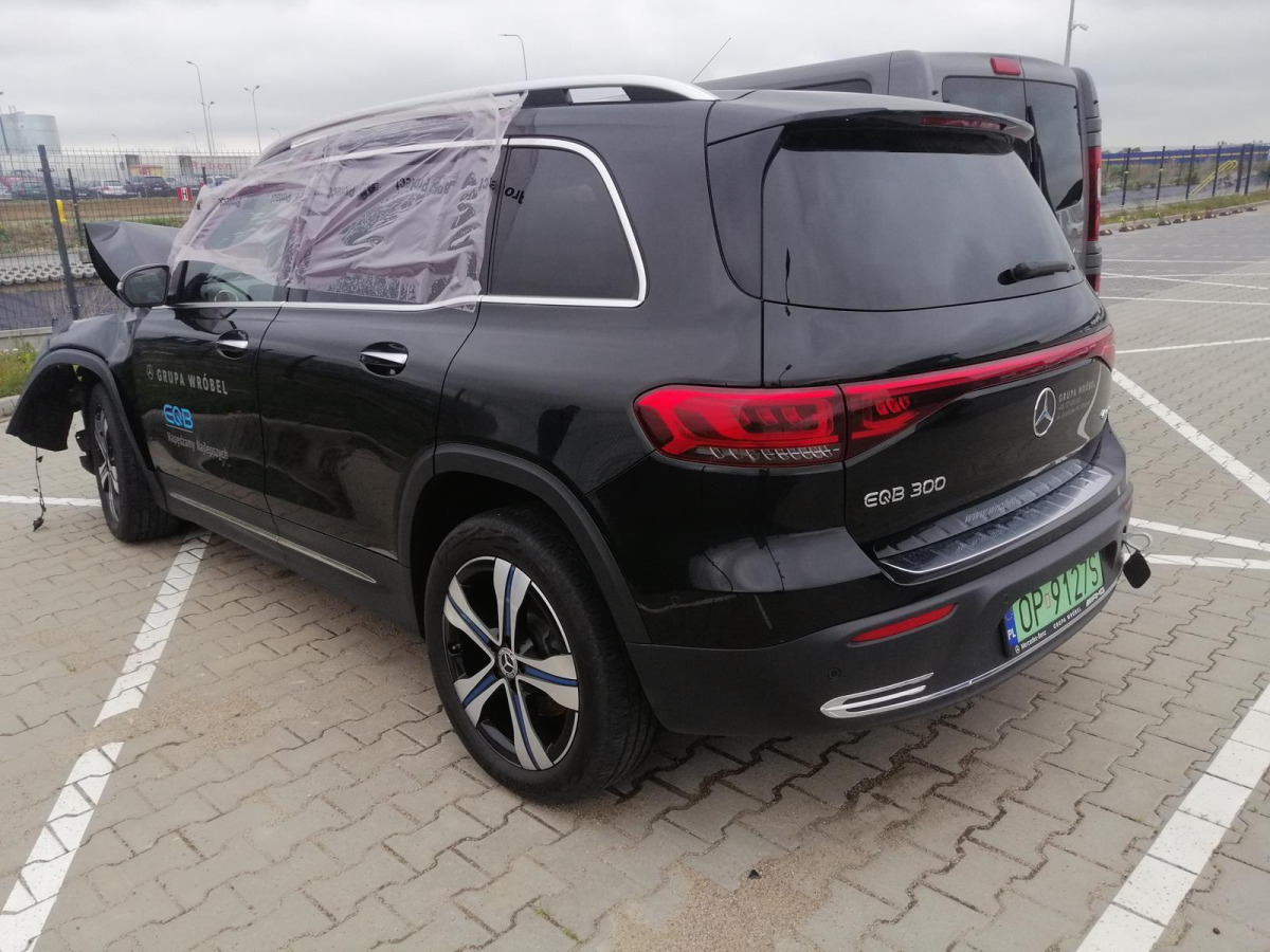 MERCEDES BENZ EQB 300 4MATIC SUV - Внедорожник: фото 3 MERCEDES BENZ EQB 300 4MATIC SUV - Внедорожник: фото 3