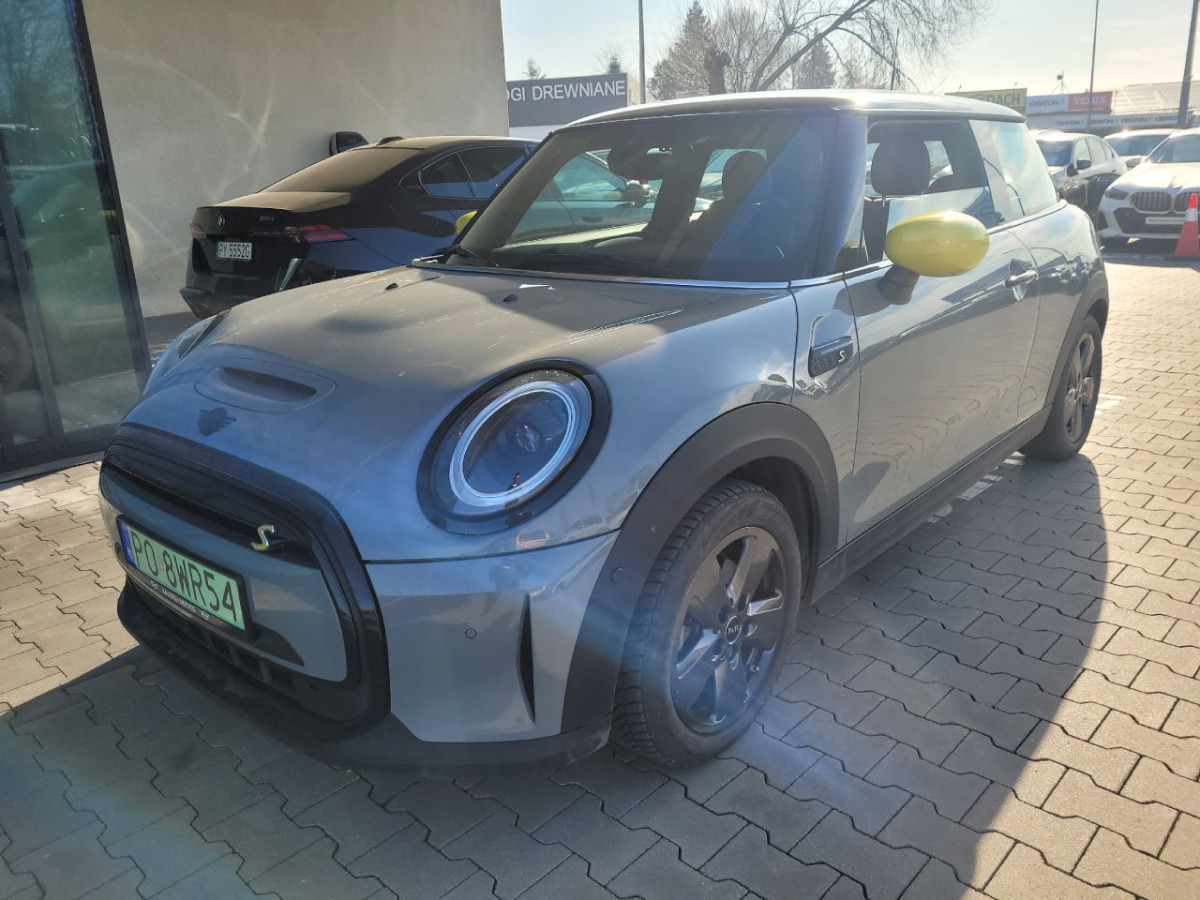 MINI Cooper SE Classic Trim HATCHBACK - Хэтчбек: фото 2 MINI Cooper SE Classic Trim HATCHBACK - Хэтчбек: фото 2
