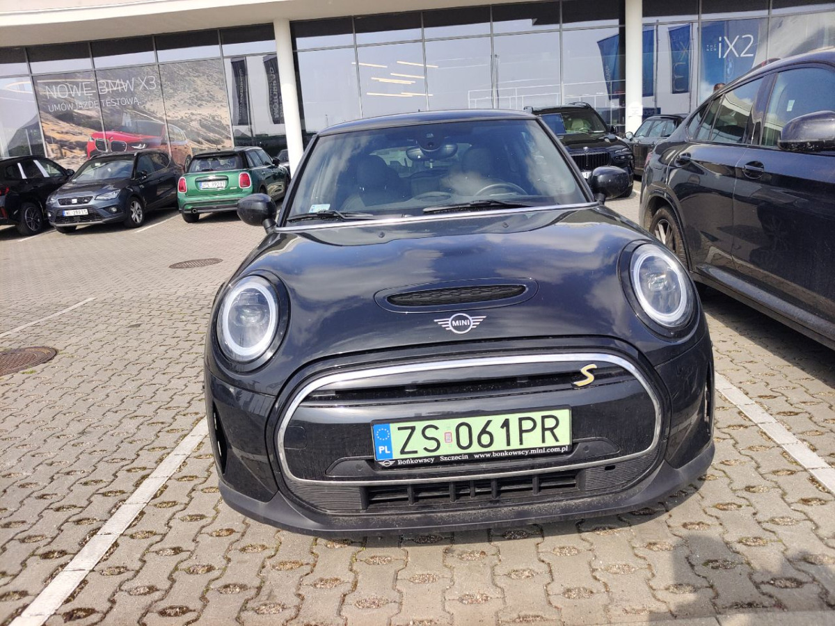 MINI Cooper SE HATCHBACK - Легковой автомобиль: фото 5 MINI Cooper SE HATCHBACK - Легковой автомобиль: фото 5