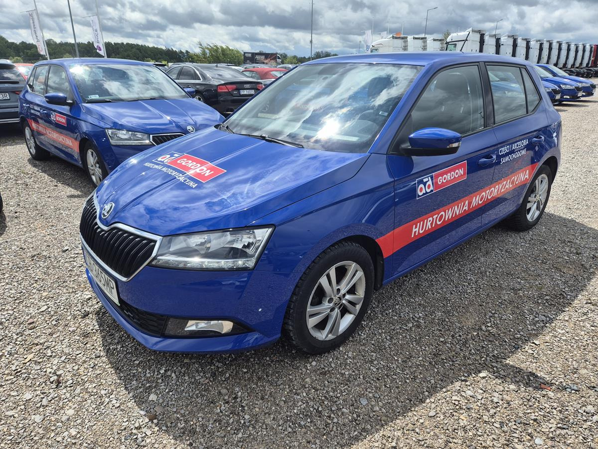 SKODA FABIA HATCHBACK - Хэтчбек: фото 2 SKODA FABIA HATCHBACK - Хэтчбек: фото 2