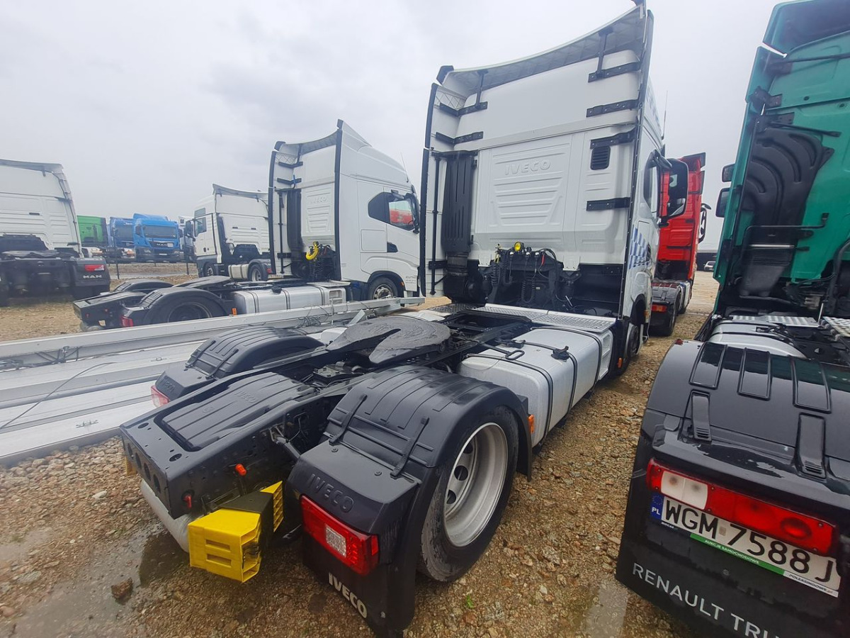 IVECO AS440ST/FP LT CIĄGNIK SIODŁOWY - Тягач: фото 4 IVECO AS440ST/FP LT CIĄGNIK SIODŁOWY - Тягач: фото 4
