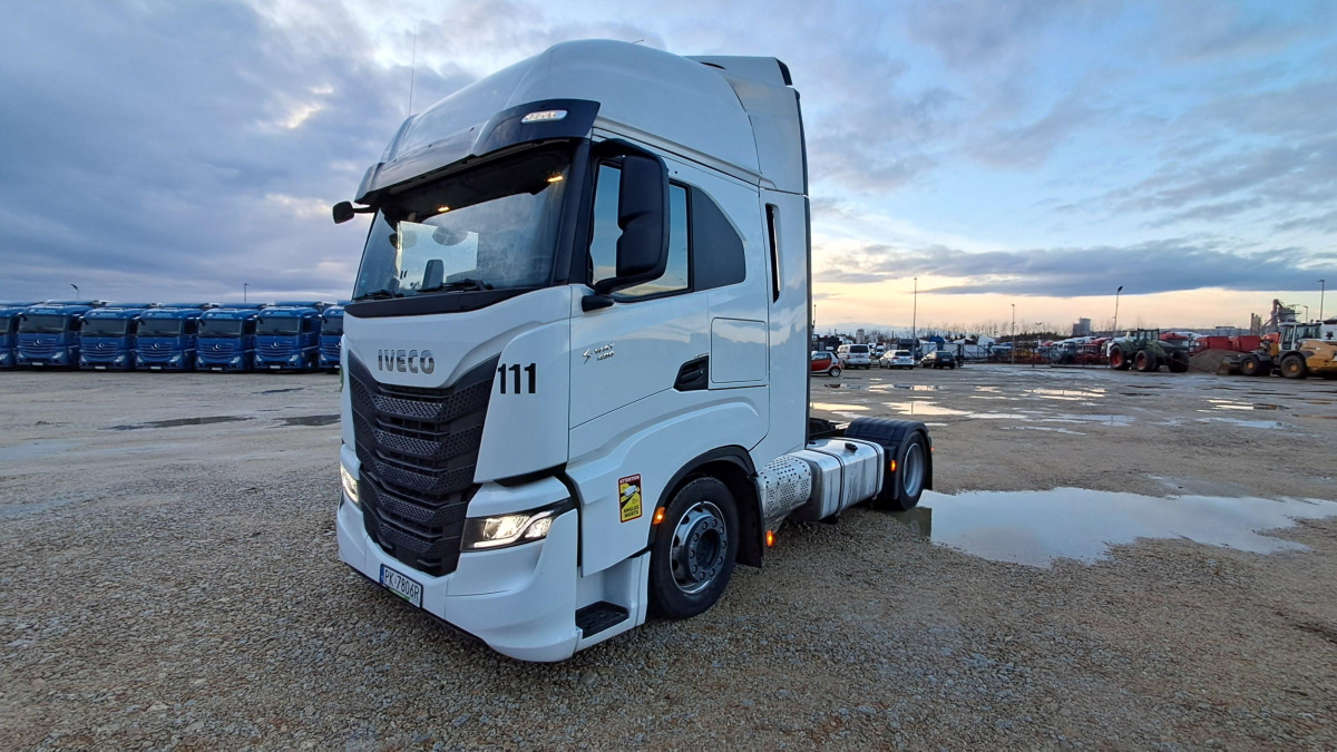 IVECO AS440ST/FP LT CIĄGNIK SIODŁOWY - Тягач: фото 3 IVECO AS440ST/FP LT CIĄGNIK SIODŁOWY - Тягач: фото 3
