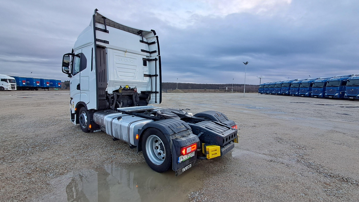 IVECO AS440ST/FP LT CIĄGNIK SIODŁOWY - Тягач: фото 5 IVECO AS440ST/FP LT CIĄGNIK SIODŁOWY - Тягач: фото 5